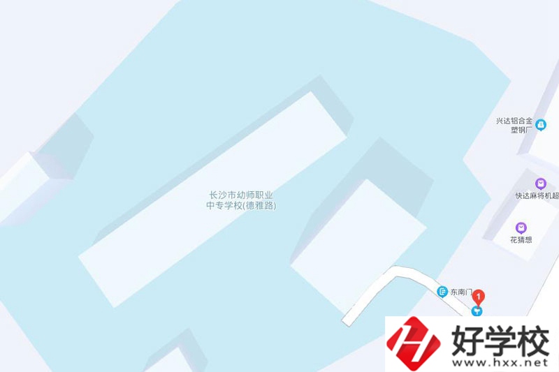 長沙市現(xiàn)代服務(wù)職業(yè)中專學(xué)校.jpg