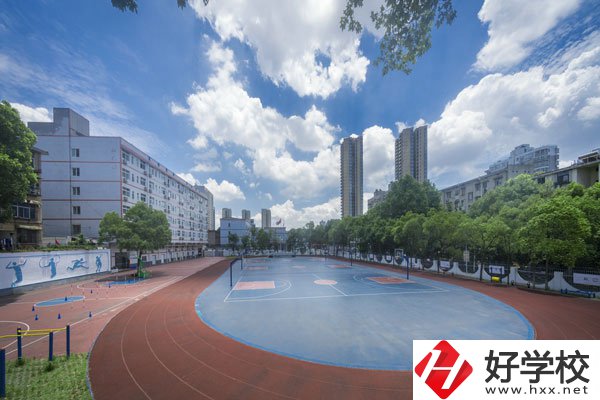 如果你想在長沙讀建筑專業(yè)，一定要看看這所學(xué)校